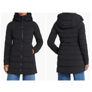 Canada Goose Women's Black Clair 750 Fill Power Down Puffer Coat Size Small